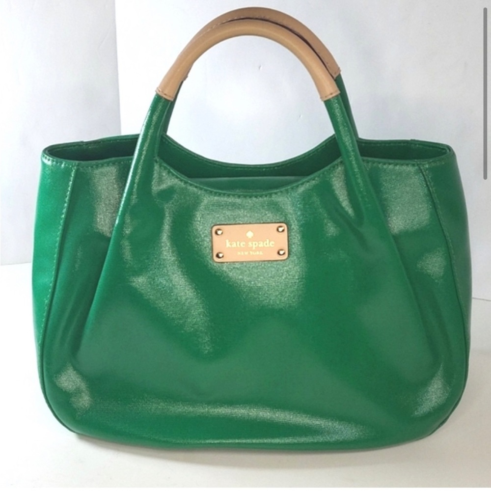 Like new Kate Spade New York Fulton Street Treesh Satchel
Kelly Green Purse